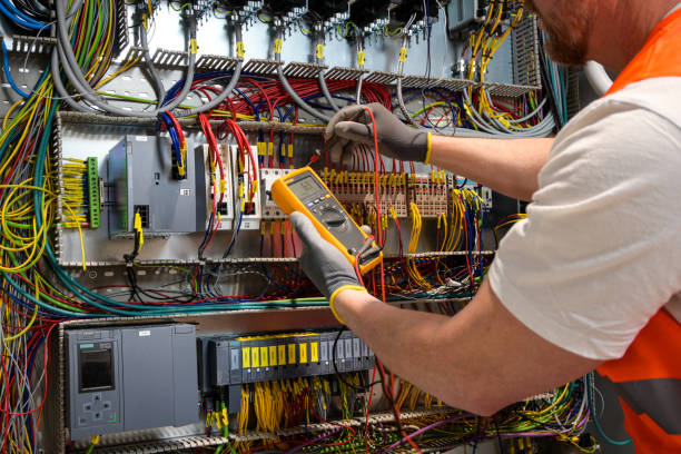 Best Emergency Electrician Near Me  in South St Paul, MN